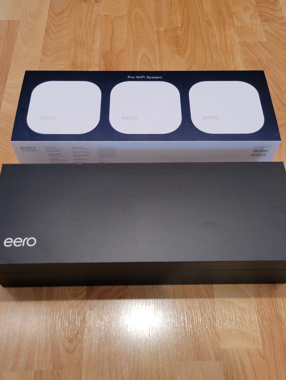 eero Pro WiFi System White Mesh Router 3-Pack 2nd Generation B010301